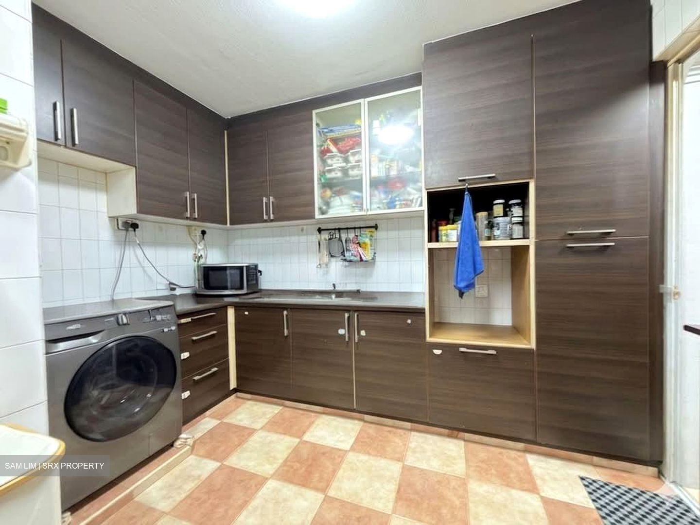 Blk 940 TAMPINES PALMSVILLE (Tampines), HDB Executive #575493301
